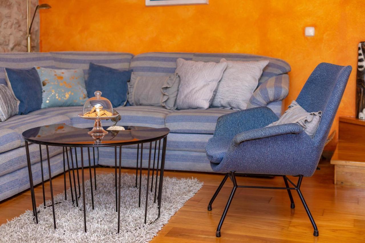 Villa Vicina Heritage Villa For 9,Milna - Close To Restaurants And Shops Extérieur photo